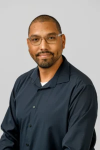 Headshot photo of alexander rivas